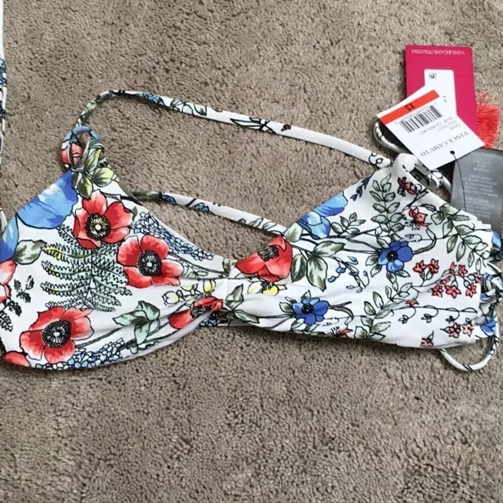 Vince Camuto reversible floral bikini top. NWT